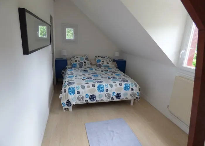 Gite Le Petit Chalet Avec Parking Gratuit